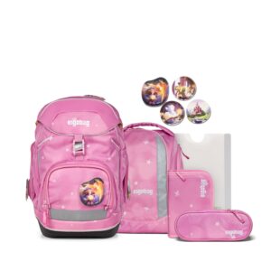 Schulranzen-Set PACK WolkenzauBär 6-teilig in lebhaften rosa Farben, bestehend aus einem großen Rucksack, kleinerer Tasche, runder Federmappe und weiteren Schulmaterialien. Ideale Ausstattung für Kinder der 1. bis 4. Klasse.