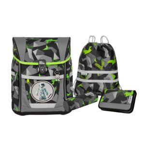 MCNeill Schulranzen-Set TENERO TECHNO 5-teilig in modernem Design mit grauen, schwarzen und lebhaft grünen geometrischen Mustern, bestehend aus einem Hauptschulranzen, einer Sporttasche, einem wasserdichten Beutel und einem Federmäppchen.