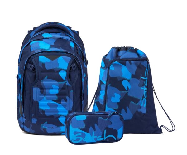 Schulrucksack-Set MATCH Troulemaker bestehend aus Rucksack, Mäppchen und Sportbeutel in modernem, camouflaged Design mit Blau- und Türkistönen.