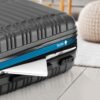 BEIBYE Zwillingsrollen Reisekoffer Hartschale Set in Schwarz, erweiterbar und ideal für alle Reisenden.