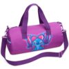 Disney Sporttasche für Kinder in Lila mit Stitch Design, 40 x 20 x 20 cm, praktische Seitentaschen und verstellbarer Gurt.