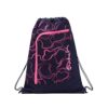 Sportlicher satch Sportbeutel in tiefem Blau mit pinkem Design, ideal für Mädchen und Jungen, mit seitlicher Reißverschlusstasche und Kordelzugverschluss, perfekt für Sport und Freizeit.