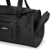 Praktische schwarze Reisetasche Eastpak READER S mit 40 Litern Volumen, ideal für Reisen und Sportausflüge.