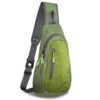 TITECOUGO Rucksack in Dunkelgrün mit grauen Akzenten, einseitig tragbar, ideal für Outdoor-Aktivitäten, mit mehreren Taschen und gepolstertem Schultergurt.