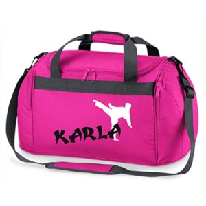 Personalisierte Sporttasche für Jungen mit Namen, ideal für Karate und Judo. Große Reisetasche für Sportverein in pinker Farbe.